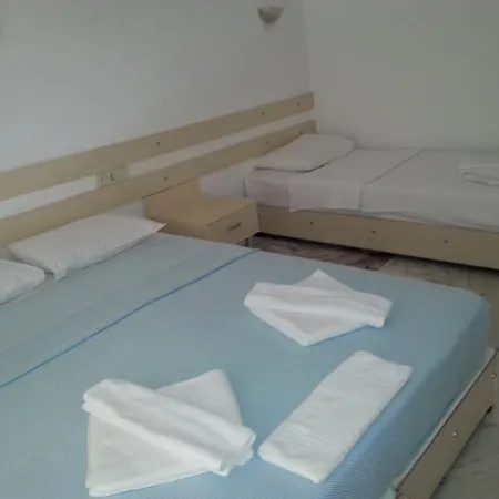 Hermess Hotel *