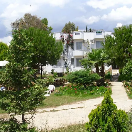 Hermess Hotel *